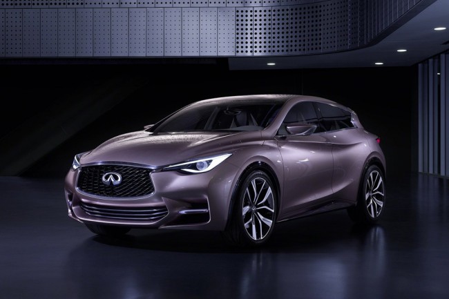 Infiniti Q30: теперь официально