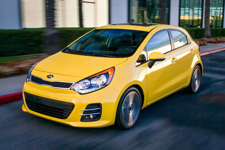 Автомобиль Kia Rio 2016